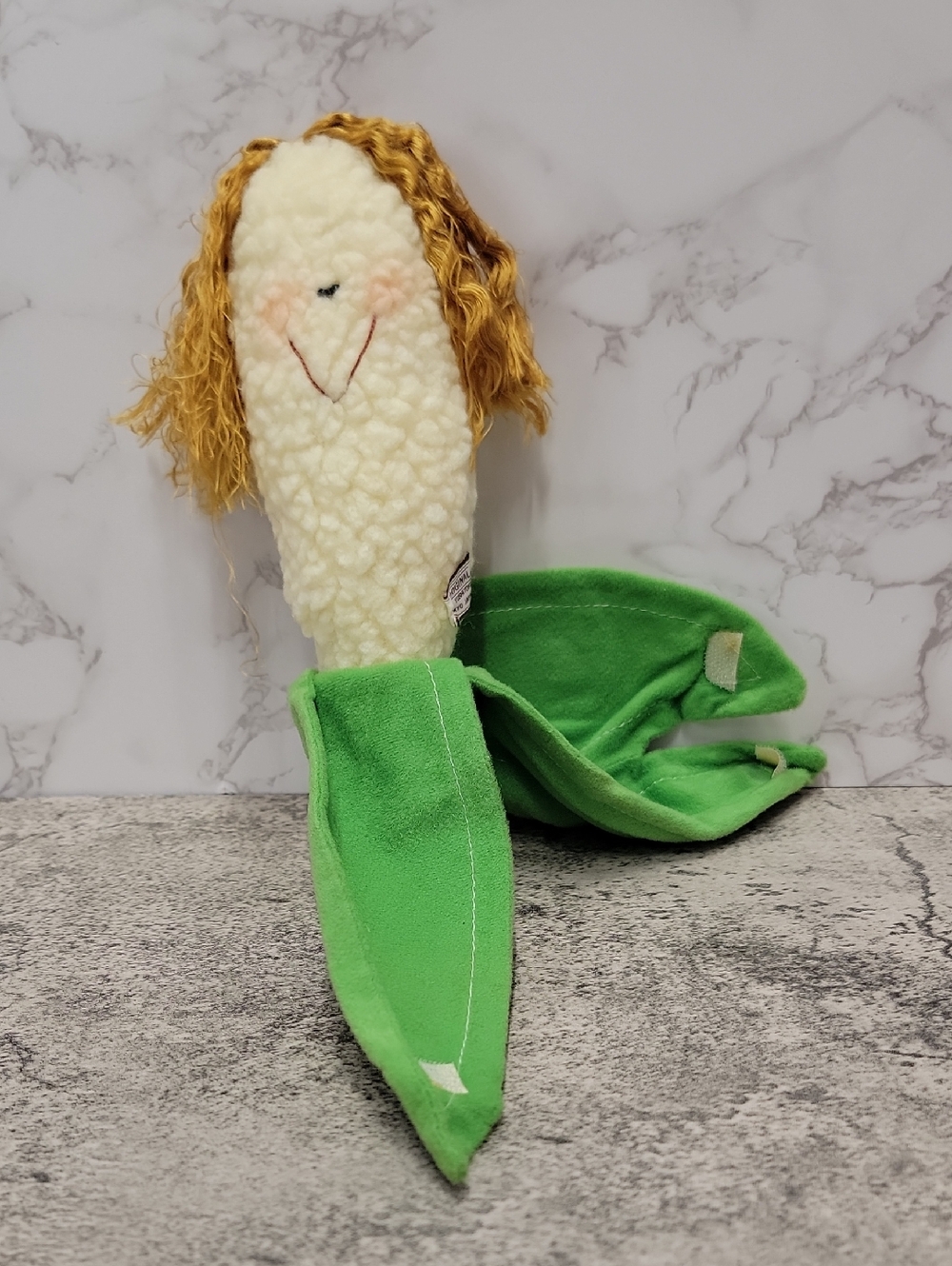 Vintage Yoshitoku “Fine Success” Corn Plush – Velcro‑Closing Husk